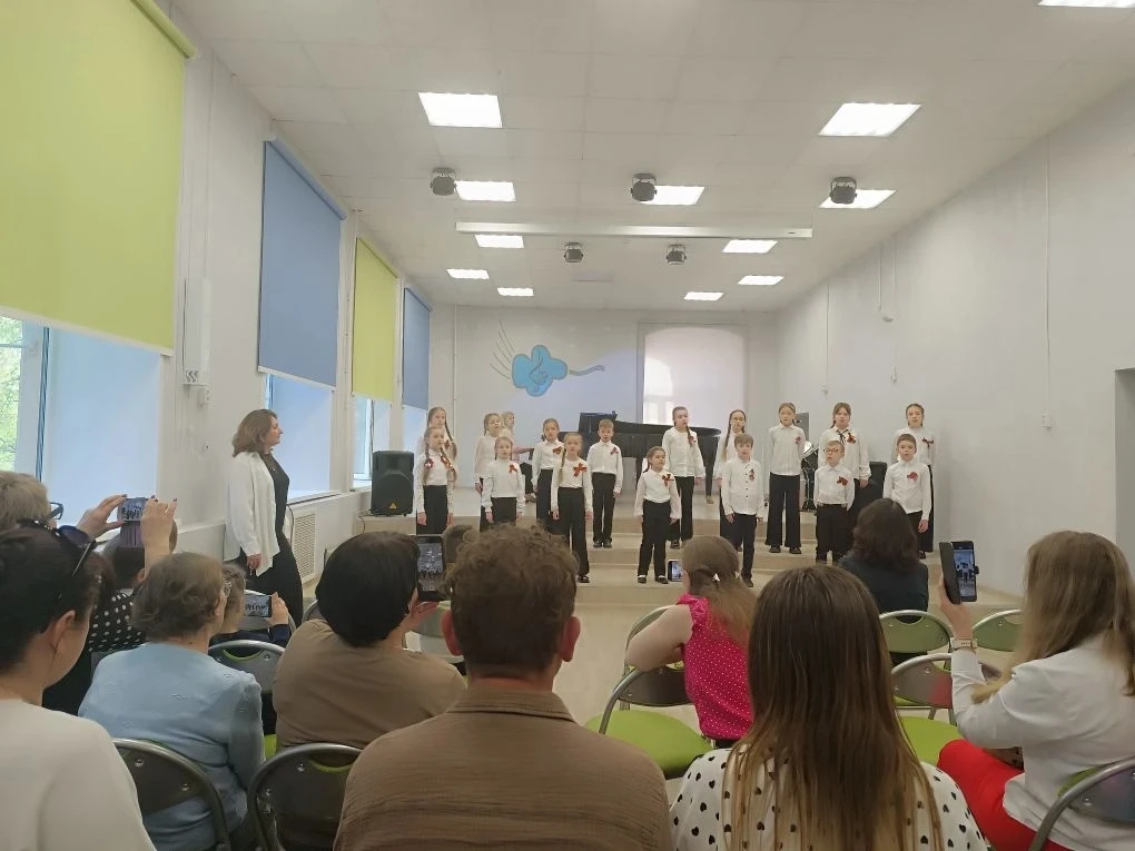 7 мая в концертном зале нашей школы состоялся праздничный концерт, посвящённый Дню Побе...