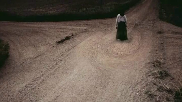 Обряд, чтобы дело сошлось. На удачу, вывернуться из сложной жизненной ситуации.