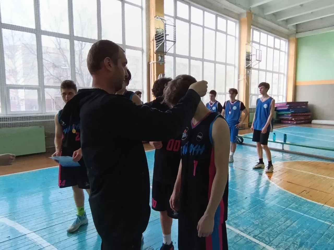 🏆Победители районных соревнований по баскетболу🏀  🗓️8 апреля команда юношей "Тайфун"  10-11 классов 