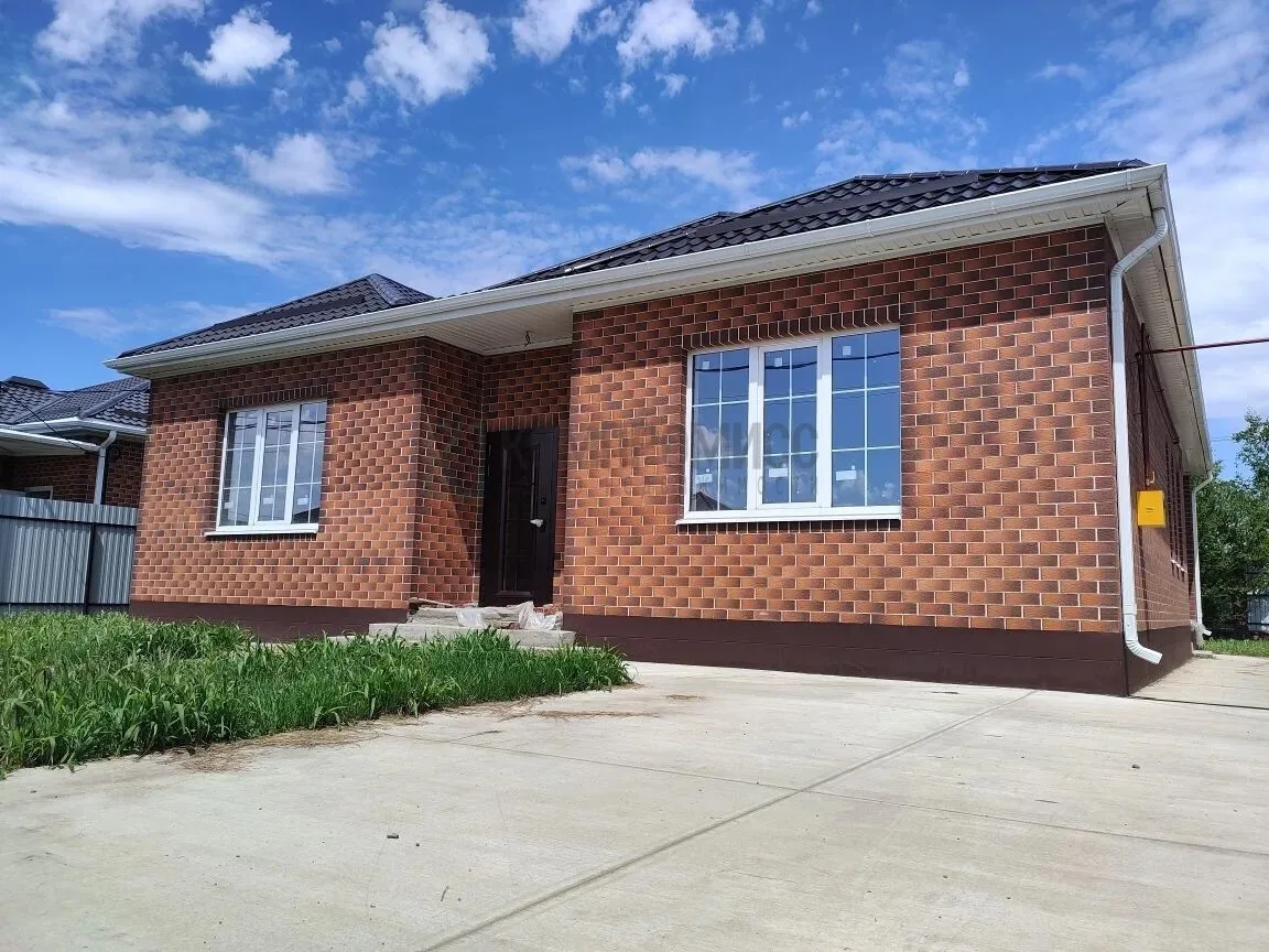 📍Дом с просторной и продуманной планировкой
 
🏡Дом 114,7 м2 (кухня-гостиная с выходом на террасу, 
