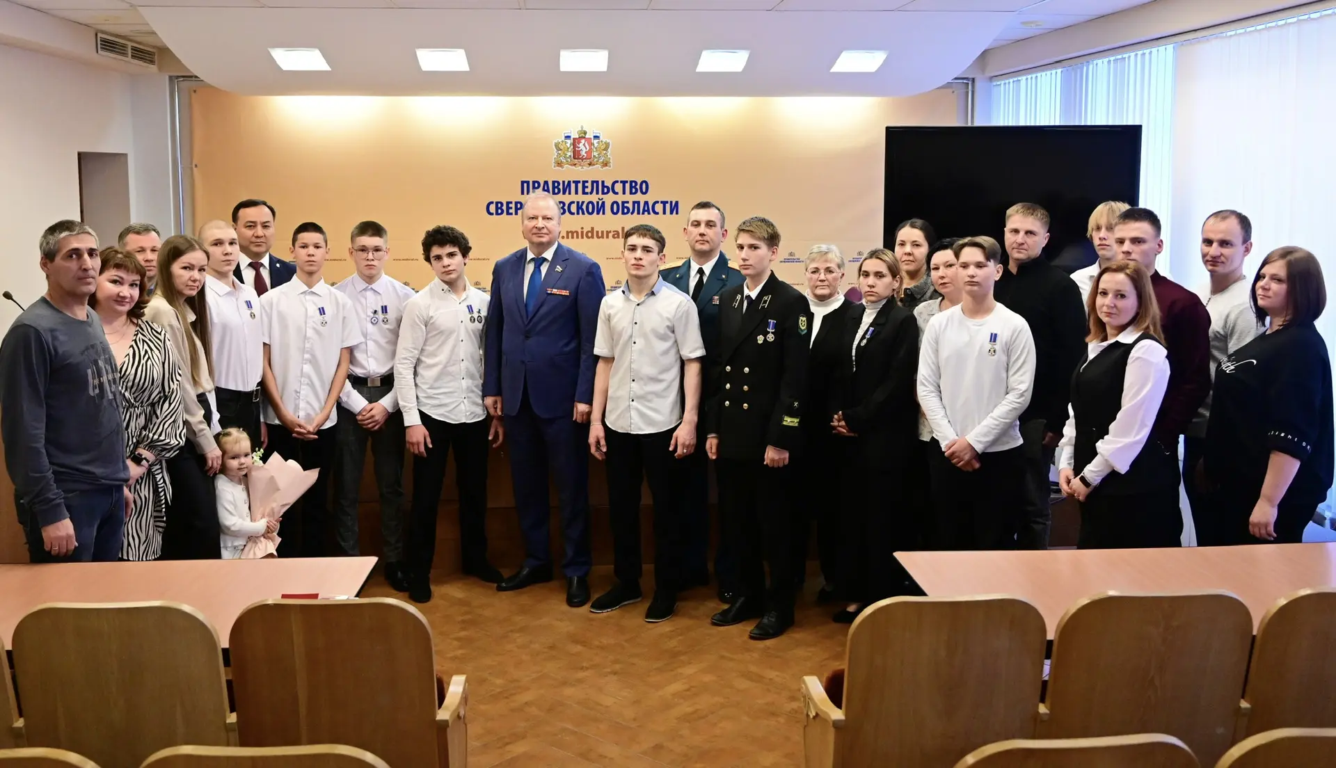 🎖️ Девять юных уральцев удостоены медалей Совета Федерации РФ «За проявленное мужество...