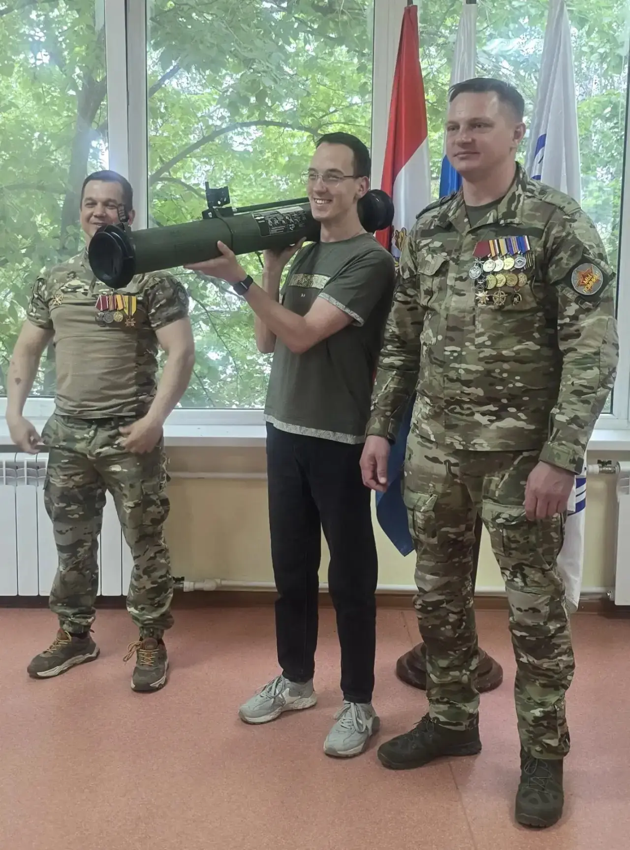 Встреча с ветеранами СВО  Будущий учитель обязательно должен знать все о ходе СВО и знать о новом, ф