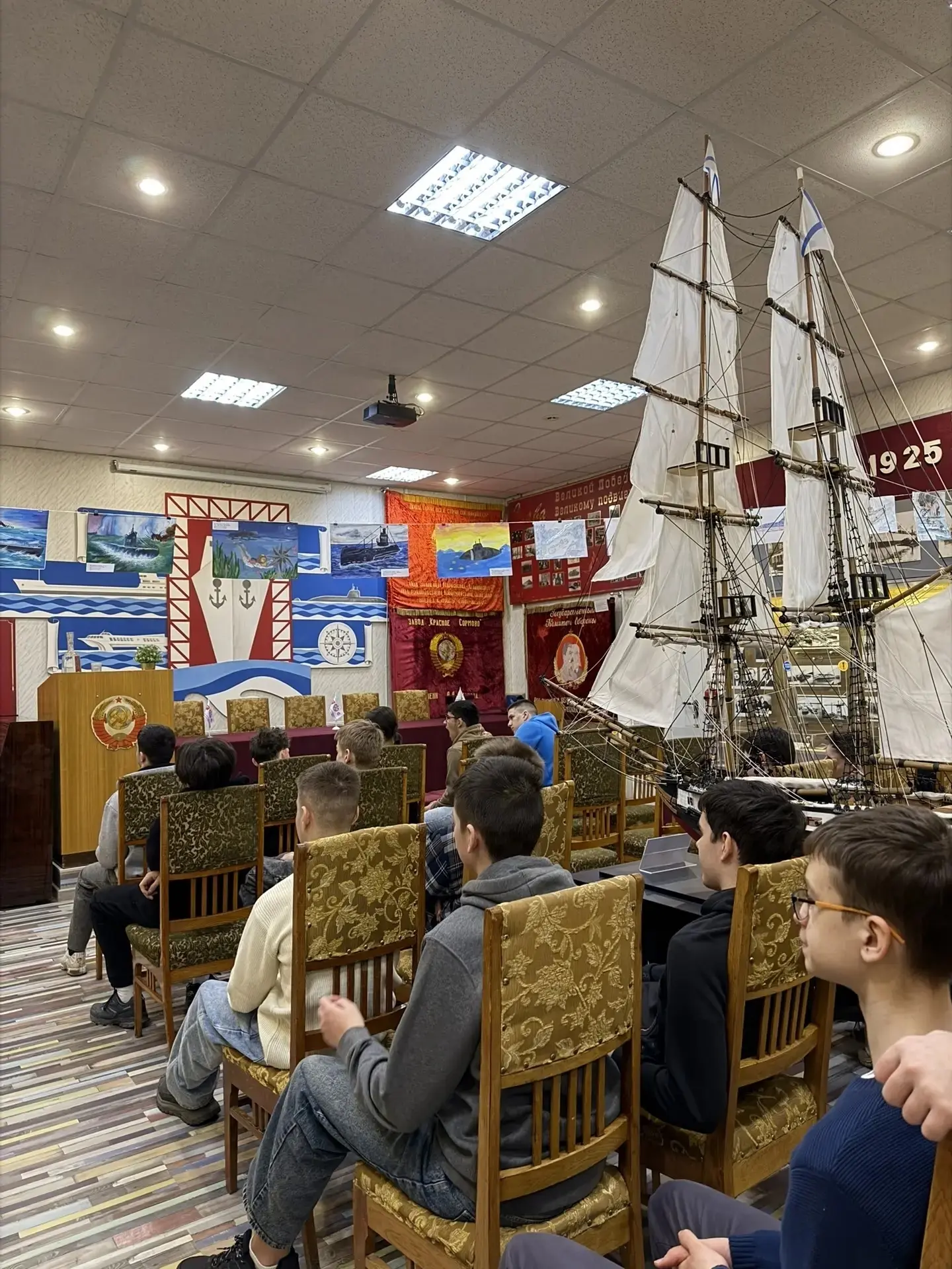 ЭКСКУРСИЯ НА КРАСНОЕ СОРМОВО  🏭⚓️🚢Экскурсия на завод «Красное Сормово» и просмотр фильма «Космическа