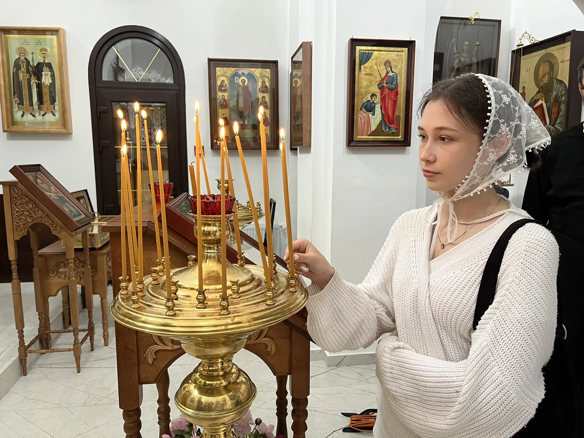 🙏 Студентки Кореновского политеха помогли Свято-Успенскому монастырю  Сегодня наши студентки соверши