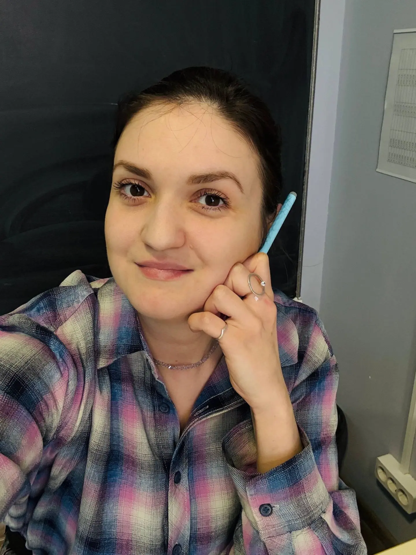 🌟 От хороших оценок — к уверенному владению английским и китайским.