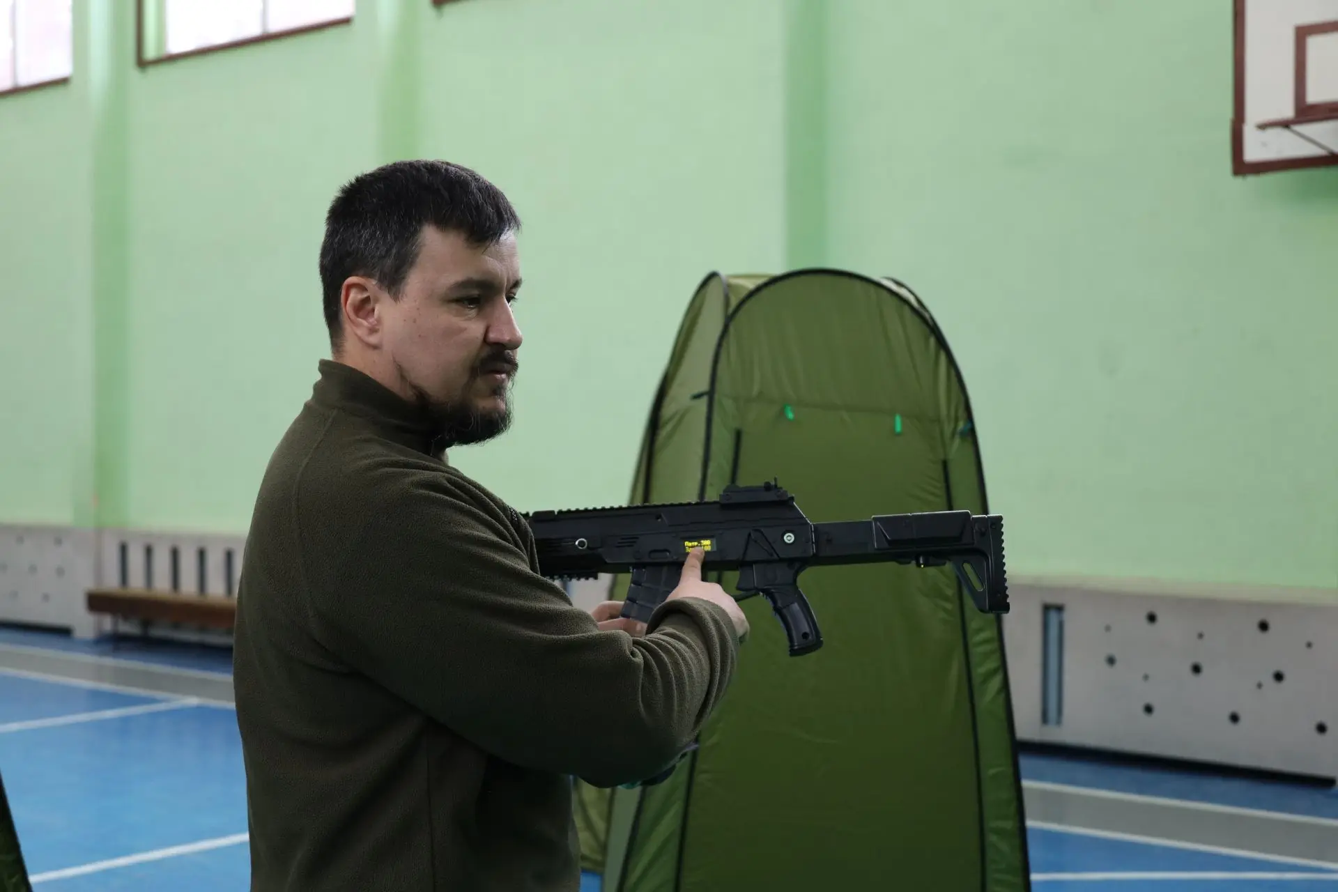 🔫Первый турнир по лазертагу объединил школьников!  В нашей школе прошёл первый турнир серии игр «Юна