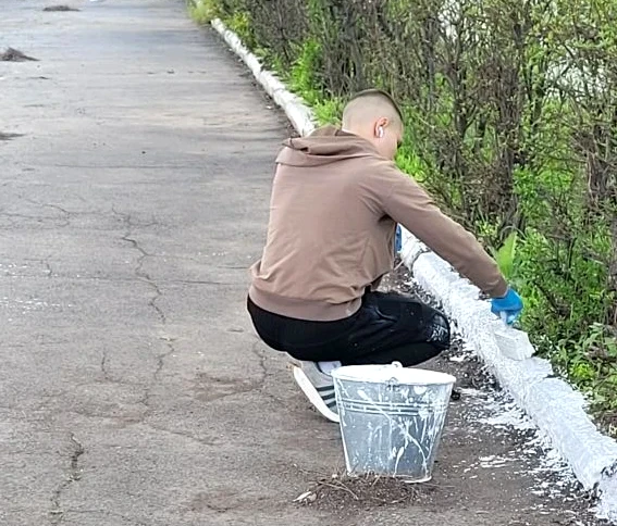 Сегодня, 18 апреля, Общеобластной субботник. Октябрьский район уже в деле!  С утра наводится порядок