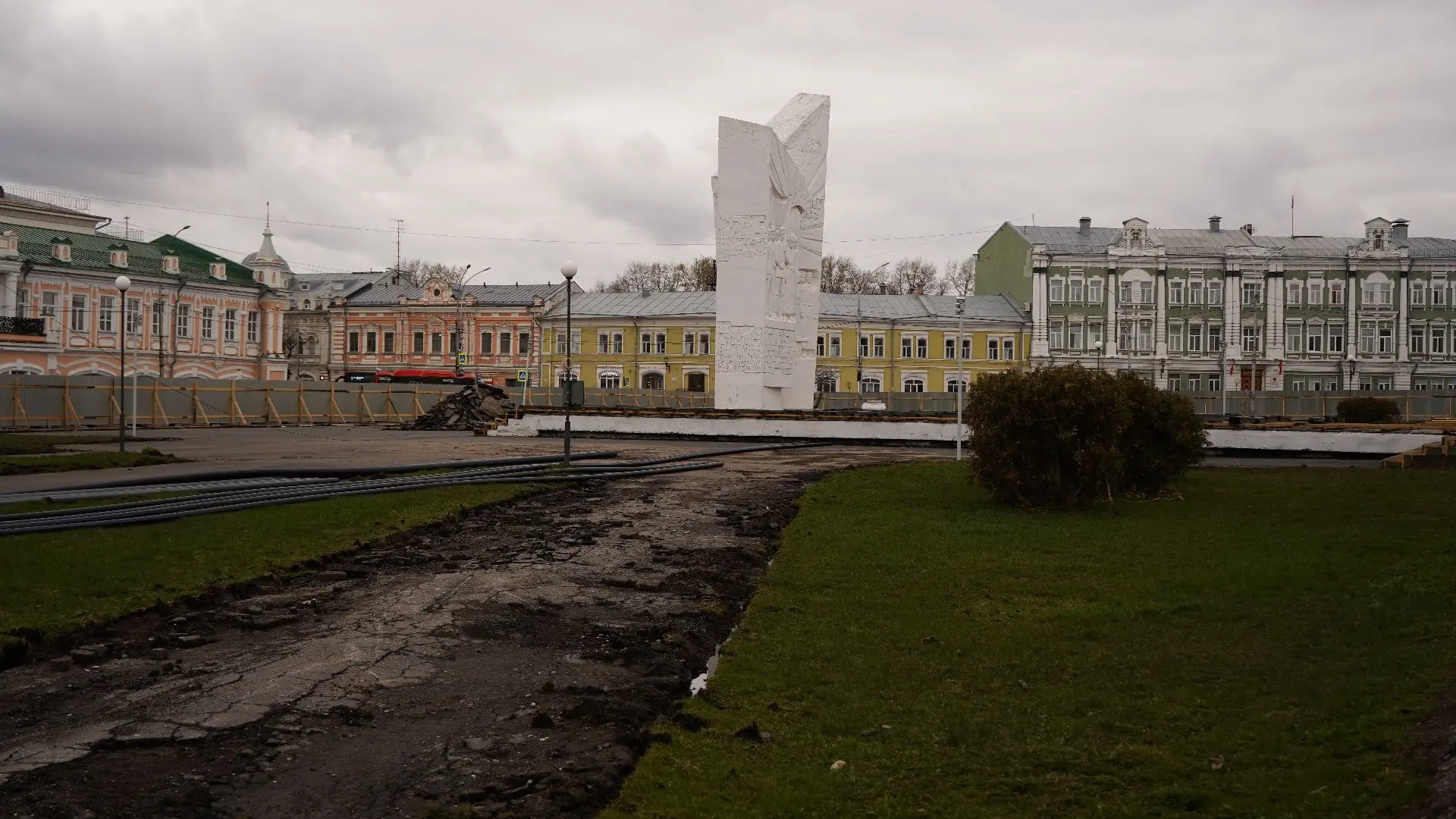 Вологжане задают вопросы по благоустройству через специальные QR-коды, размещённые на р...