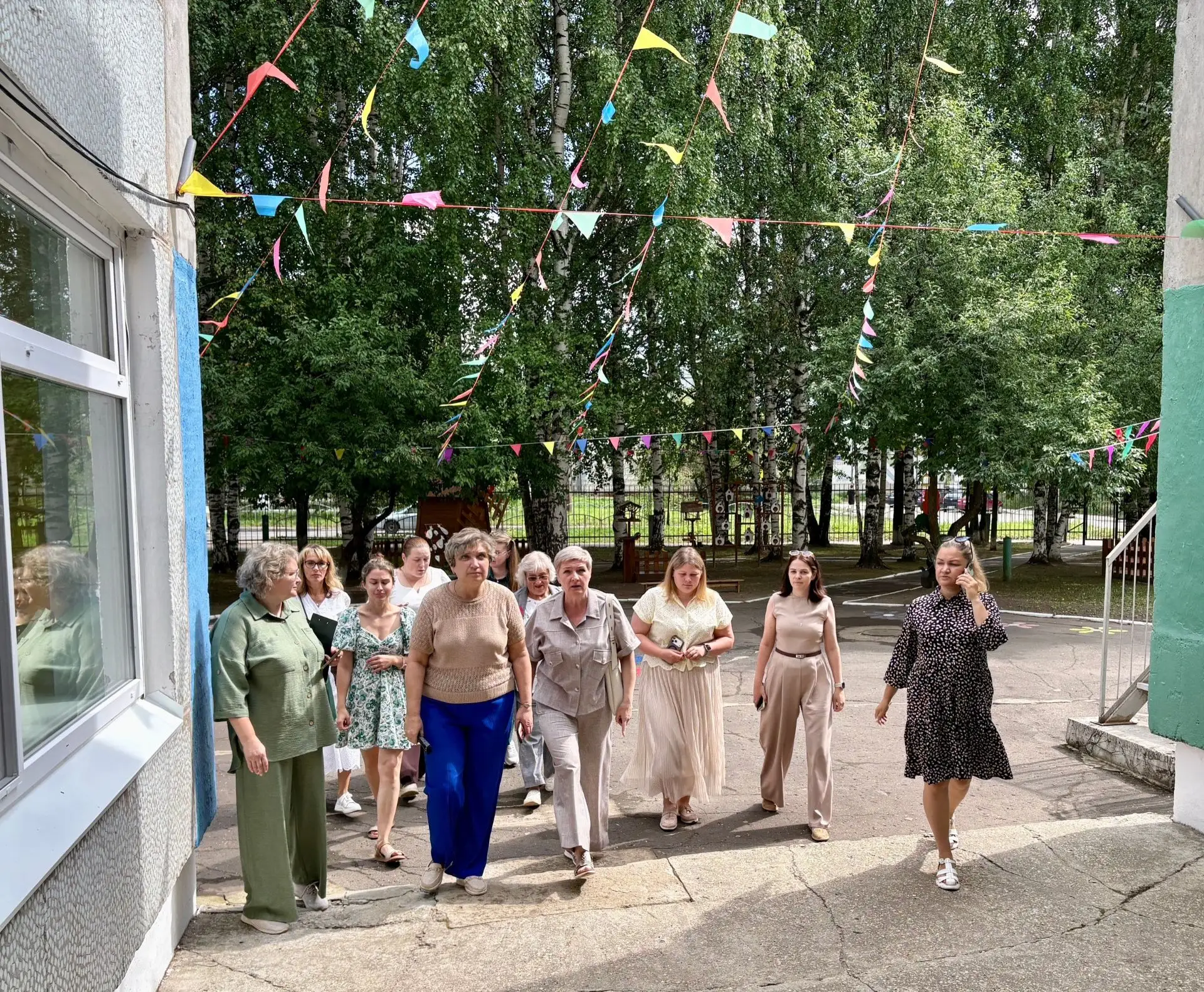 ✅ Отличные новости: сегодня наш детский сад успешно прошёл приёмку! 

🧡 За этой отметкой — недели к