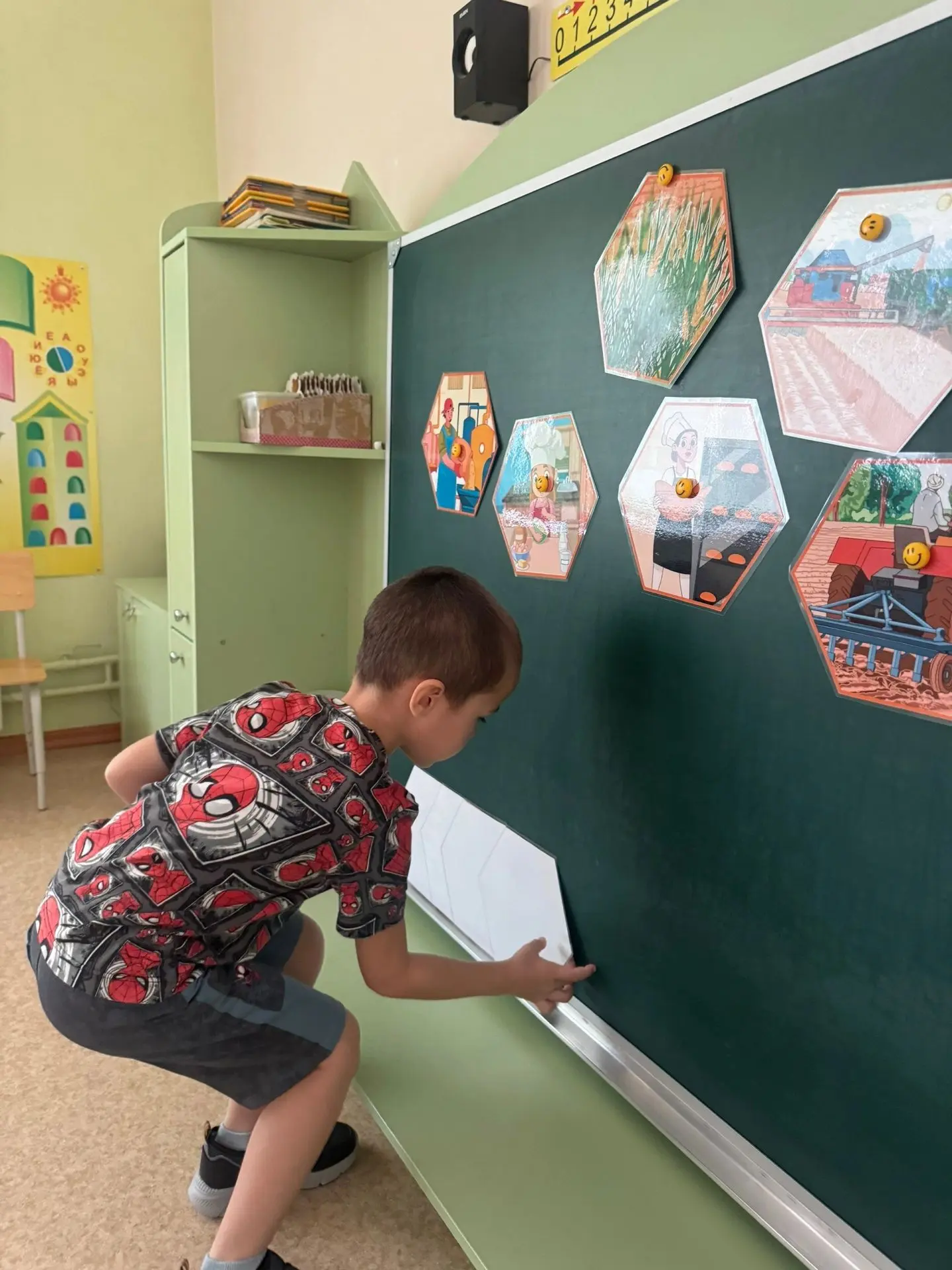 🥖В старшей группе «Бабочка» прошло увлекательное логопедическое занятие, посвященное в...