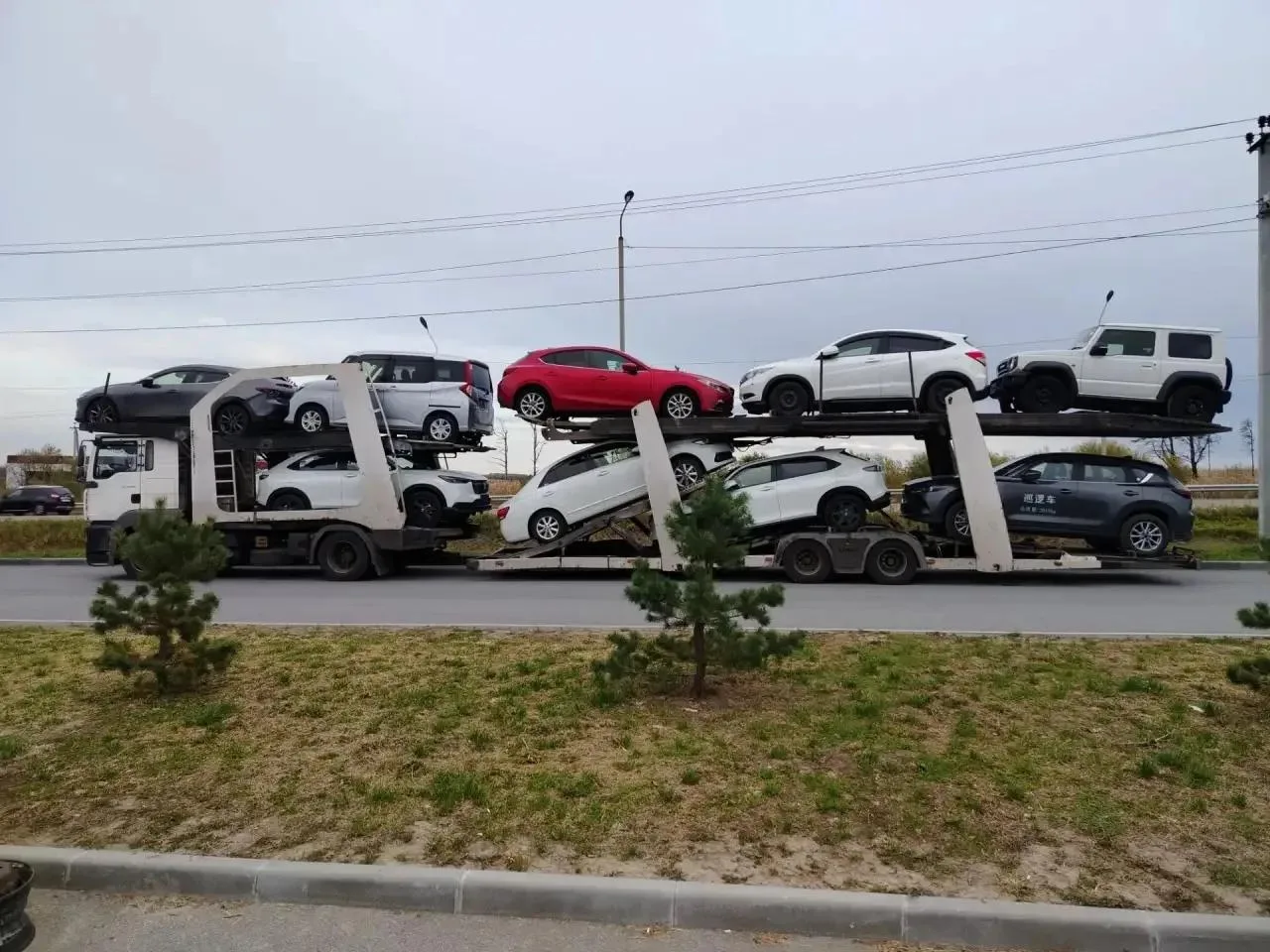 Очередной автовоз с автомобилями наших заказчиков загружен во Владивостоке и направляет...