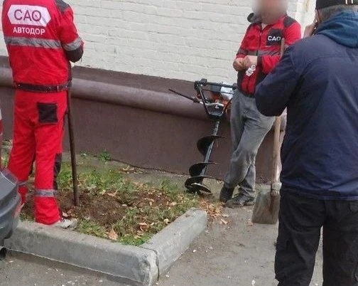 📍 В районе Коптево копают ямки: установят дорожные знаки