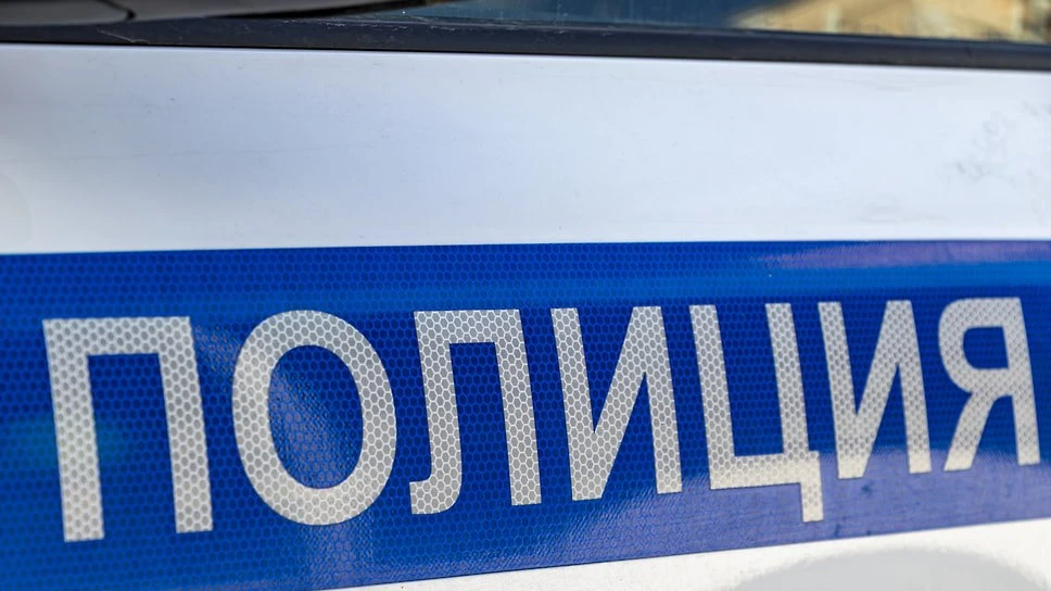 На трассе М-8 в Ростовском районе Ярославской области столкнулись пять автомобилей: КАМ...