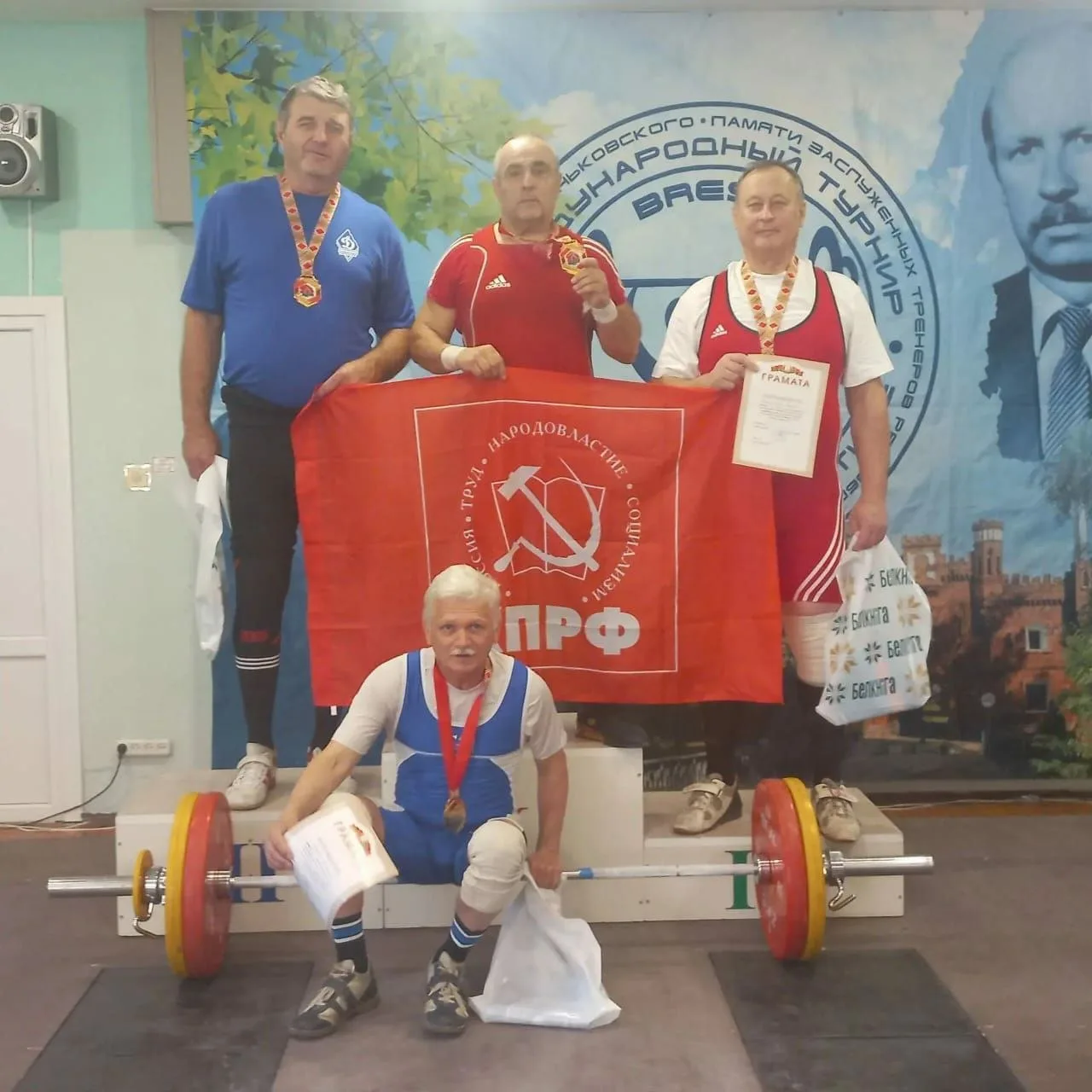 ‎Активист партии одержал победу в международном турнире