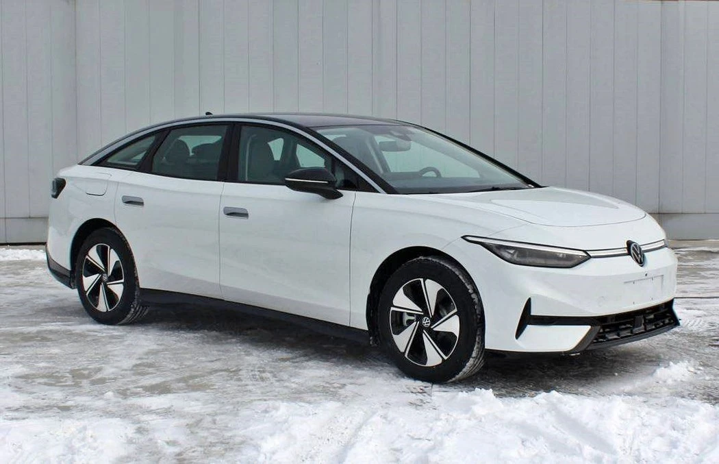 🔌 Volkswagen отзовет несколько тысяч электромобилей из-за риска возгорания батарей.