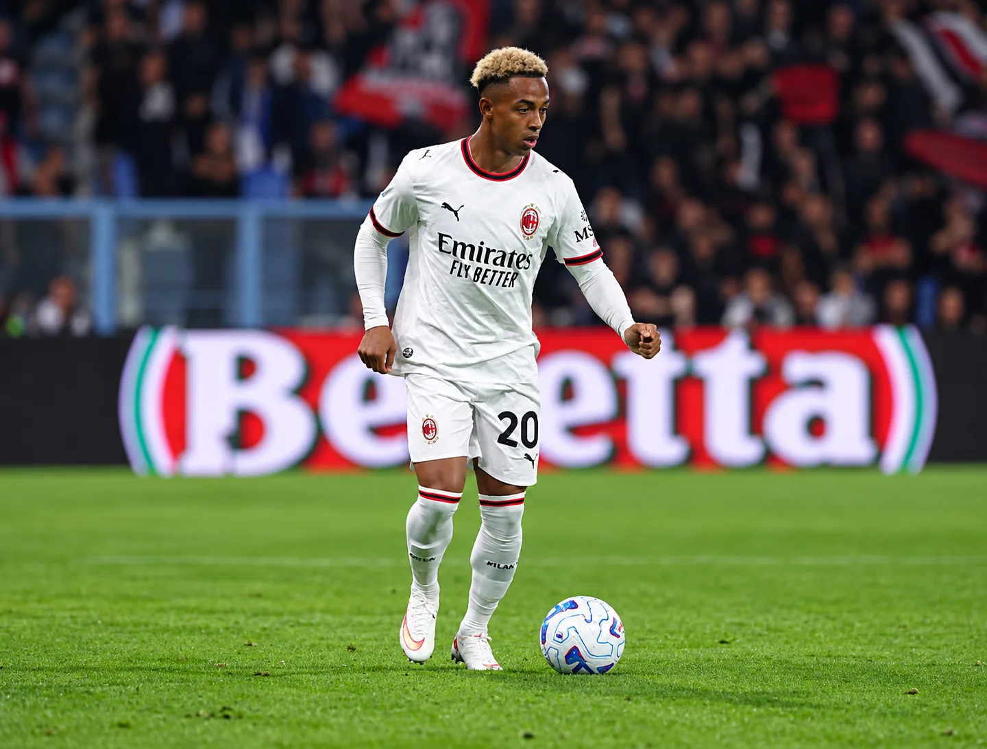 Calciomercato: Аморим готовит для Хатчинсона новую роль — он получит шанс с «Зальцбургом»