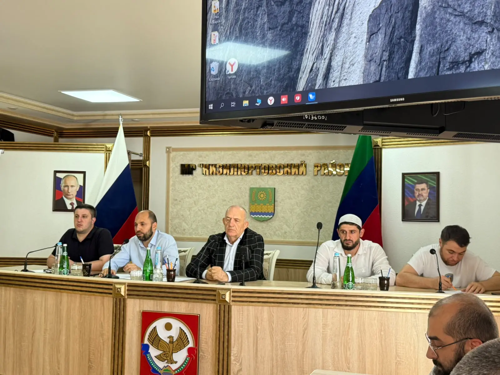 От правовых рисков до цифрового пространства: в Кизилюртовском районе прошла антиэкстре...