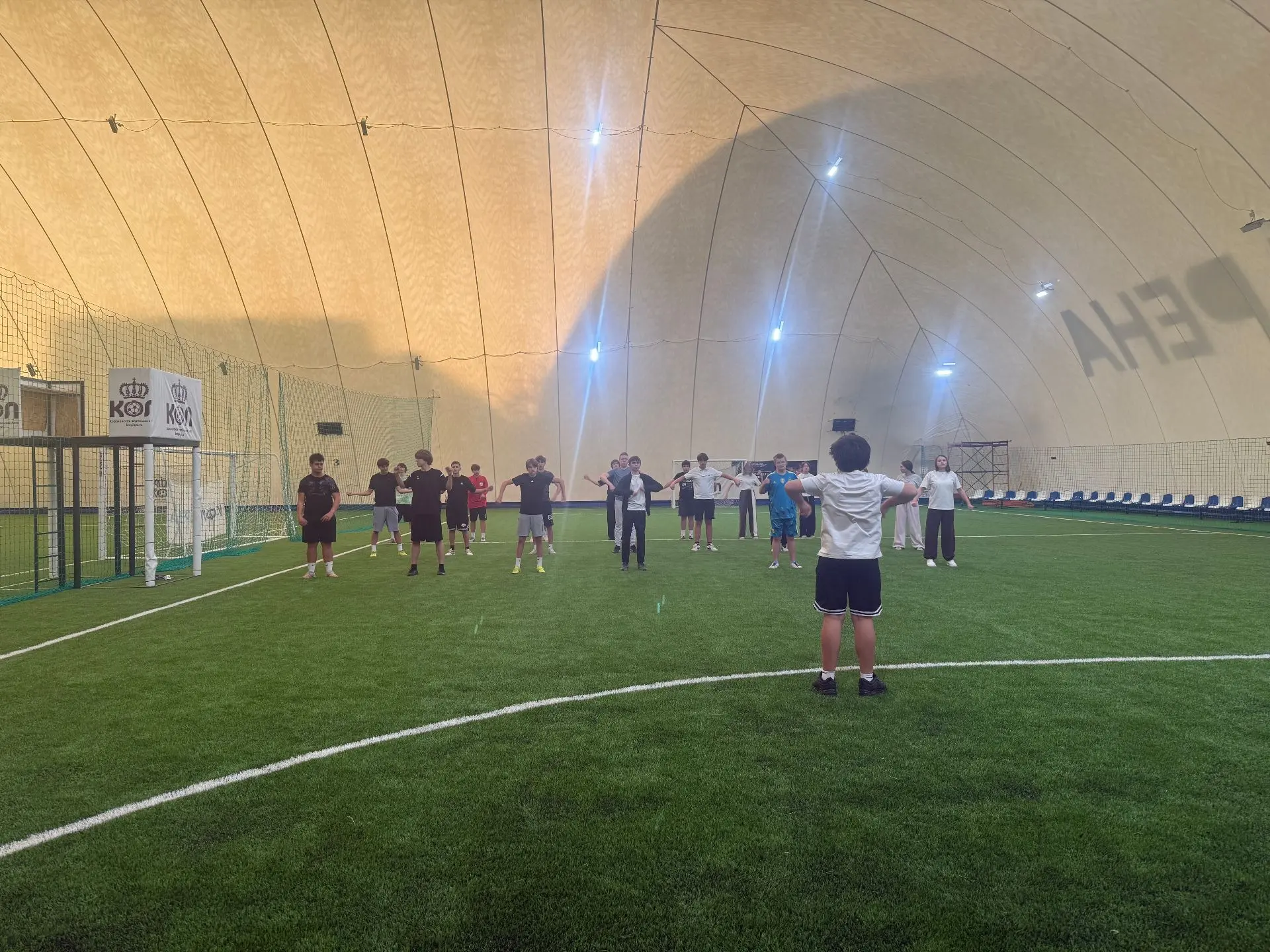 КФЛ Арена открыта! 🏟️ Первые уроки физкультуры прошли на ура!