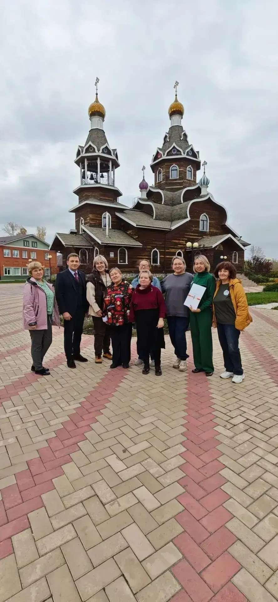 #ПлечомКПлечуКПобеде