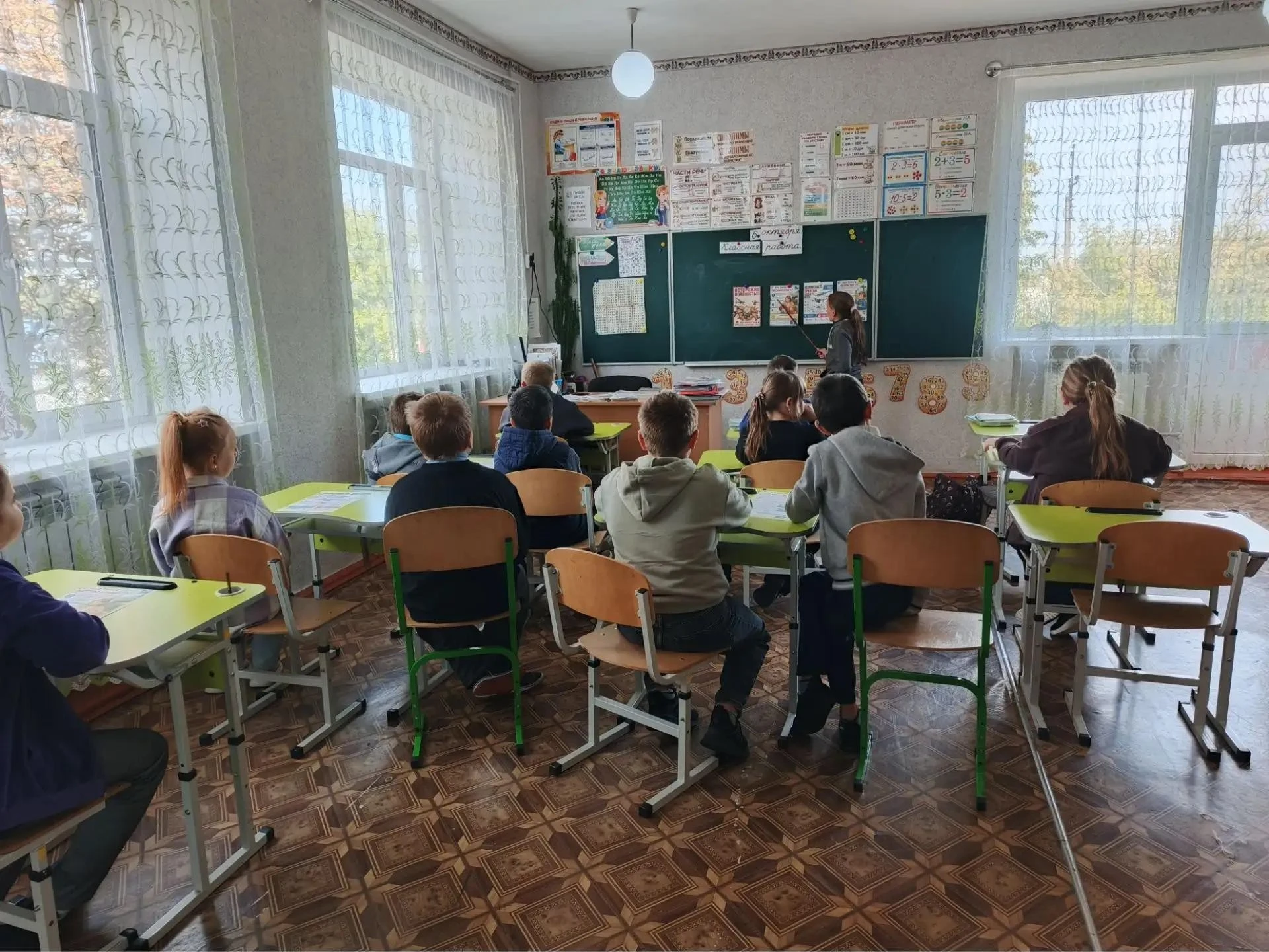 7 октября классные руководители 3-4 классов провели Всероссийский открытый урок культур...