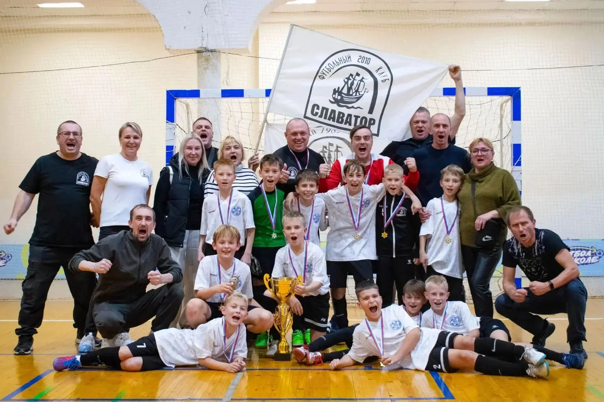 ⚽️🏆С 3 по 4 октября в Петрозаводске прошёл межрегиональный турнир по футзалу, в которо...