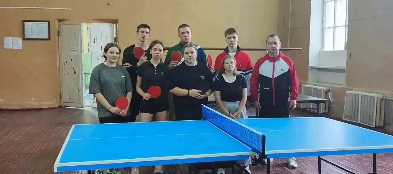 В колледже прошел турнир по настольному теннису ко Дню отца