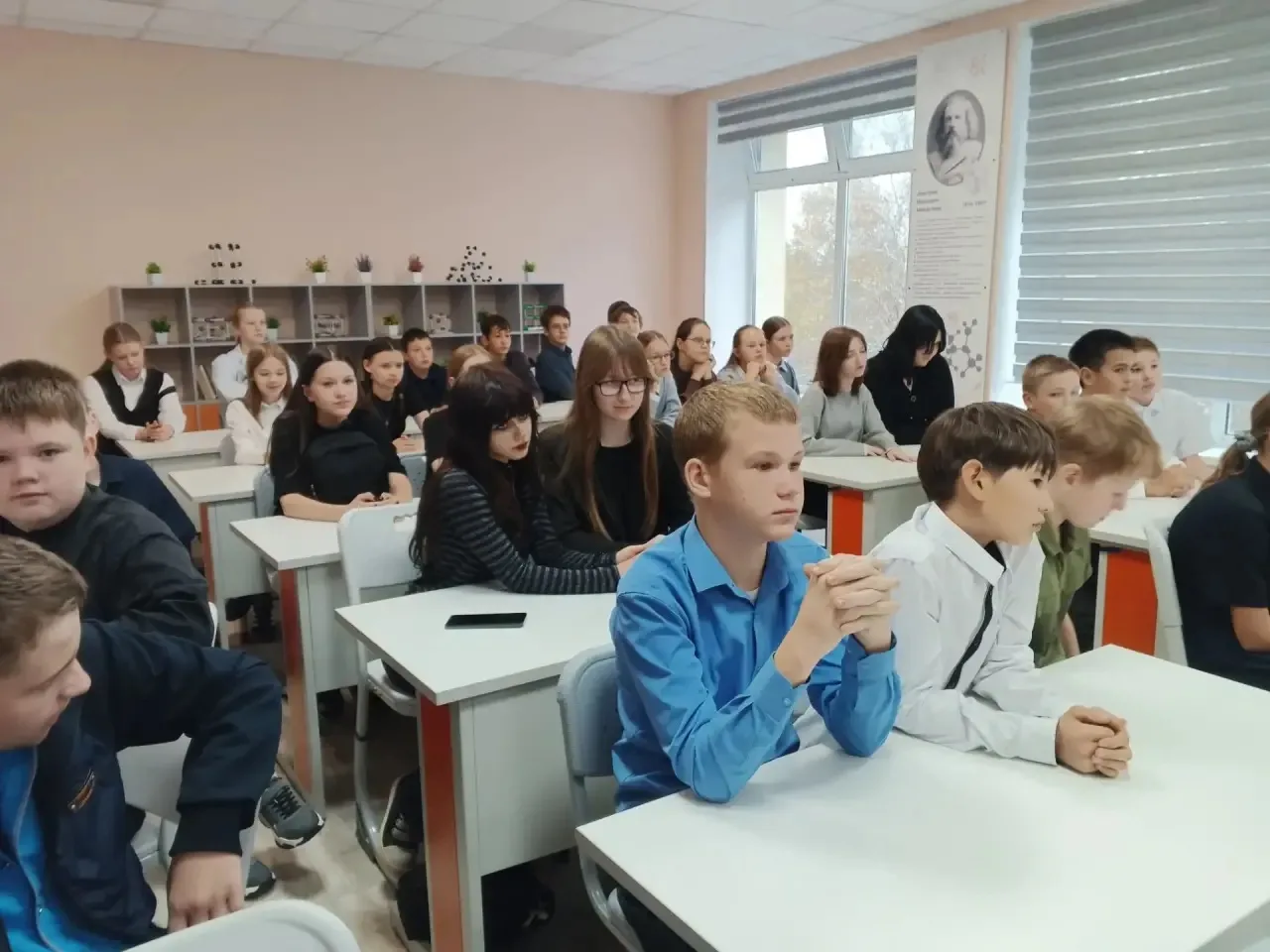 Сегодня на втором занятии кружка  «Перекресток» в МАОУ «Уватская СОШ»под руководством у...