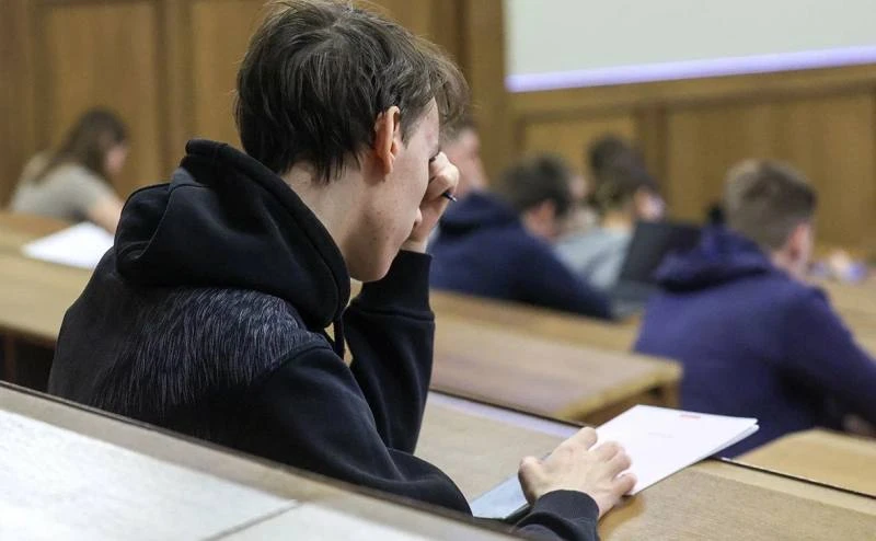 💵 Минобрнауки предложило обязать студентов оплачивать первый семестр до начала учёбы.