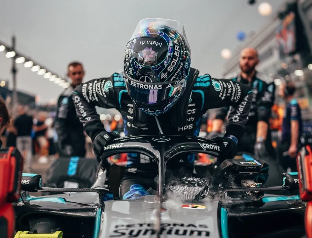 ⭐️ Mercedes признали, что обновления пока не работают на их машине