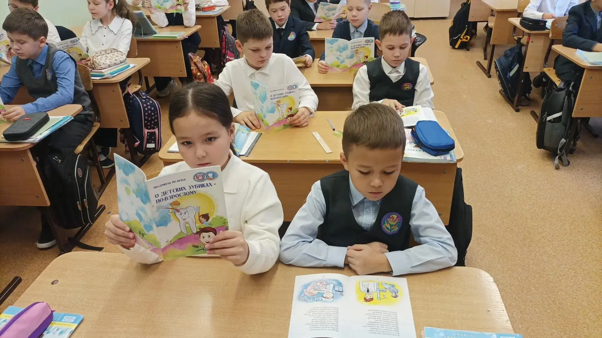Папа может всё, что угодно: и про зубы рассказать!