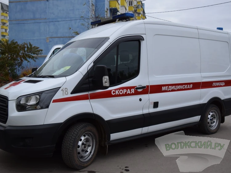 В Волжском сбили женщину на пешеходном переходе