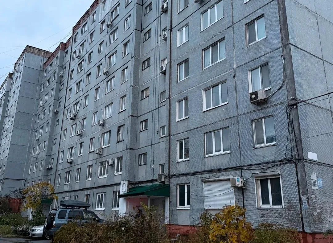 ⚡️После масштабного потопа жители многоэтажки в Артёме остались без электроэнергии до з...