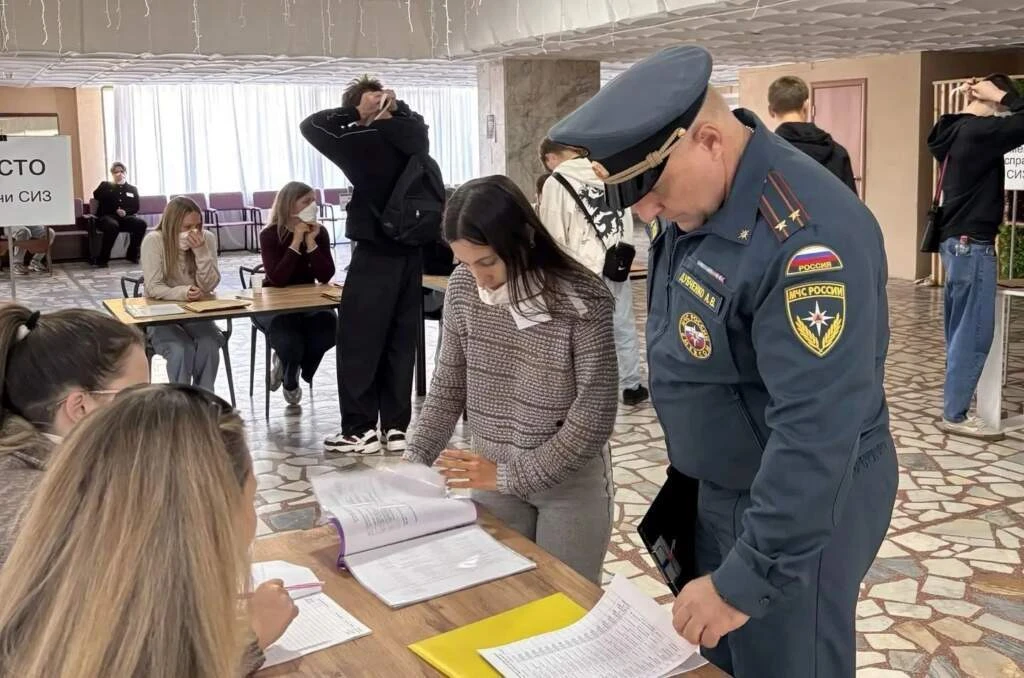 Службы ГО ЧС Волгодонска принимают участие во Всероссийской штабной тренировке