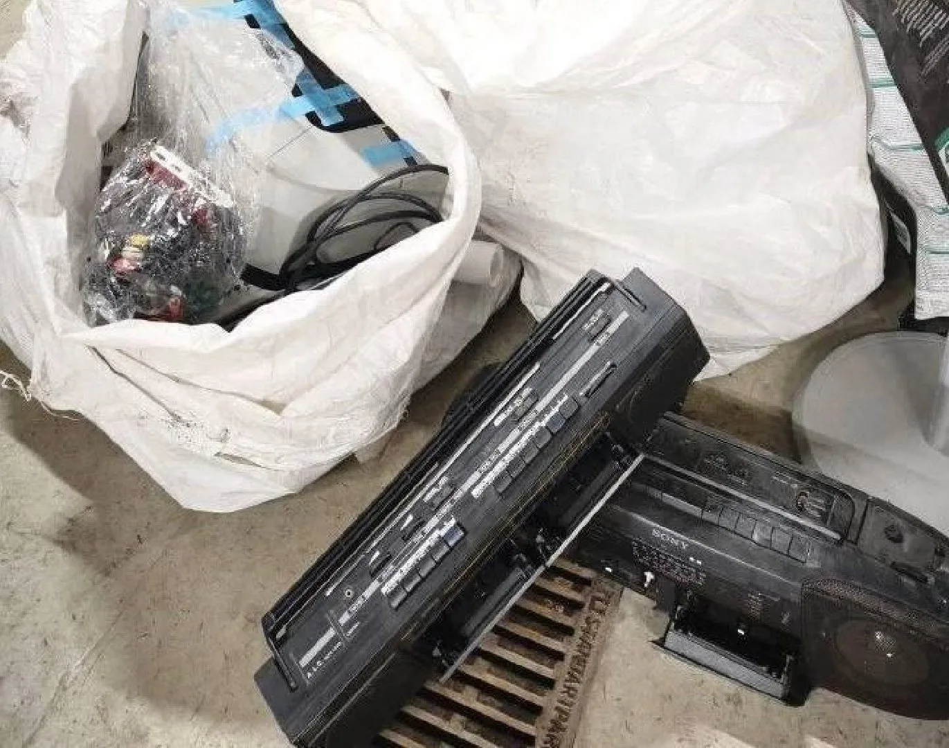 В субботу в Павшинской пойме пройдет акция по сбору старой электроники. Если у вас дома...