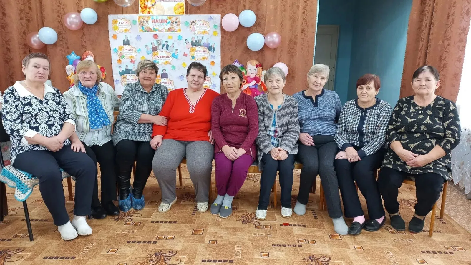 Дорогие наши ветераны, мудрые наставники и хранители тепла нашего детского сада! ✨