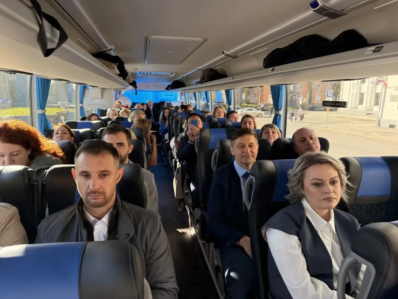 Мы уже в сборе - и готовы выдвигаться! 🚌
