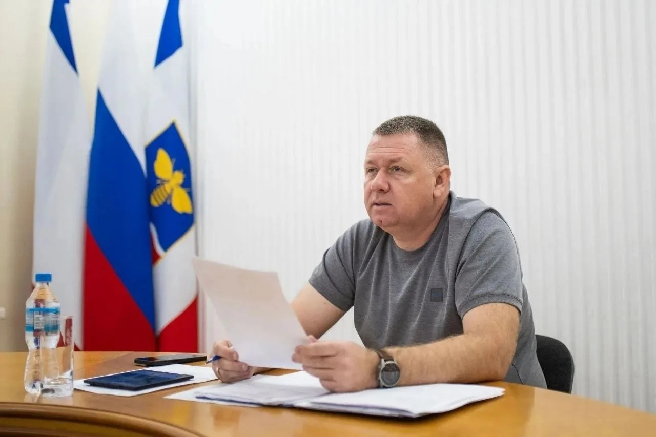 ✅ Глава администрации Симферополя Михаил Афанасьев провёл личный приём граждан, в ходе ...