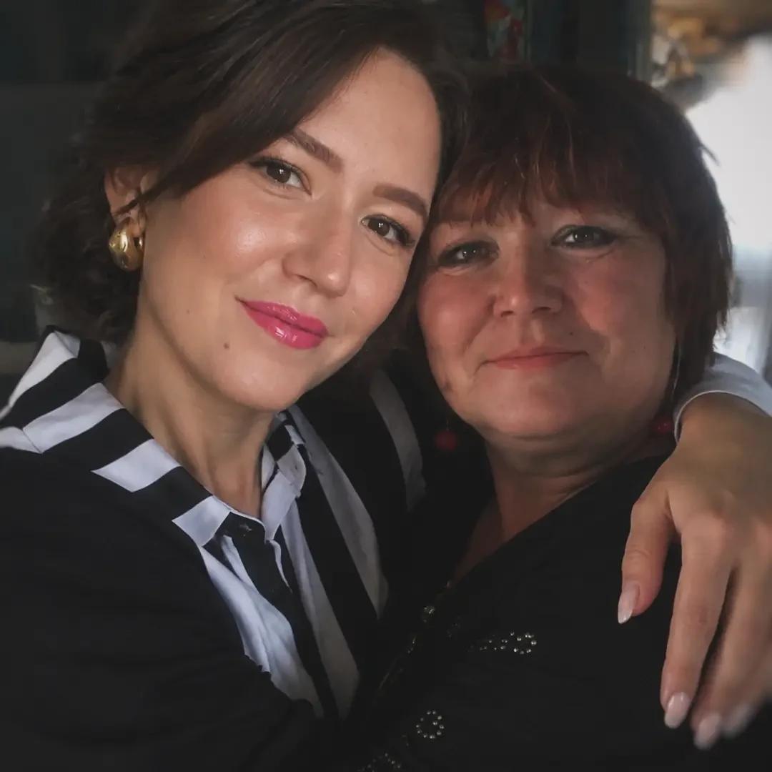 Меня бы никто не выслушал как моя мама сейчас, вот даже говорить ничего не хочу, такое ...