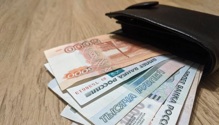 Калужские депутаты одобрили индексацию зарплат бюджетников на 4%