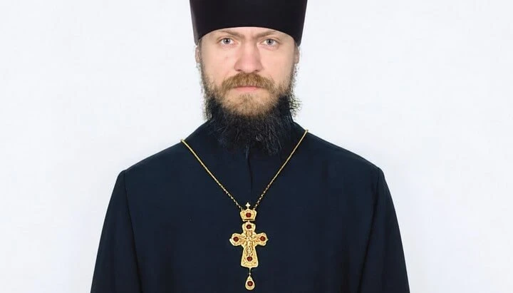 ⚡️ Сотрудники ТЦК в Запорожье задержали настоятеля Владимирского храма УПЦ в Вольнянске...