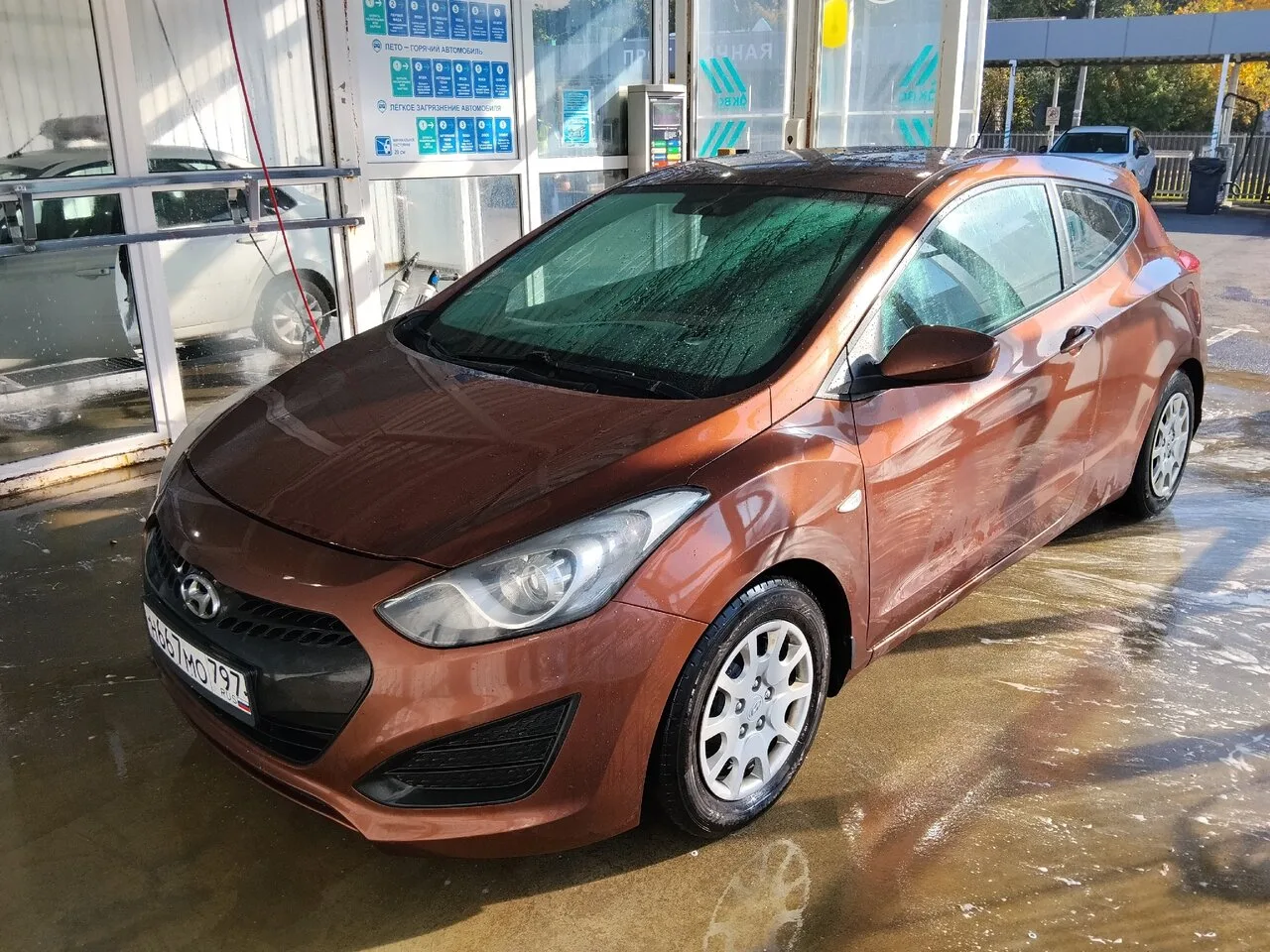 Продам Hyundai i30, 2012г.в., пробег 185т.км., двигатель 1.6, АКПП.