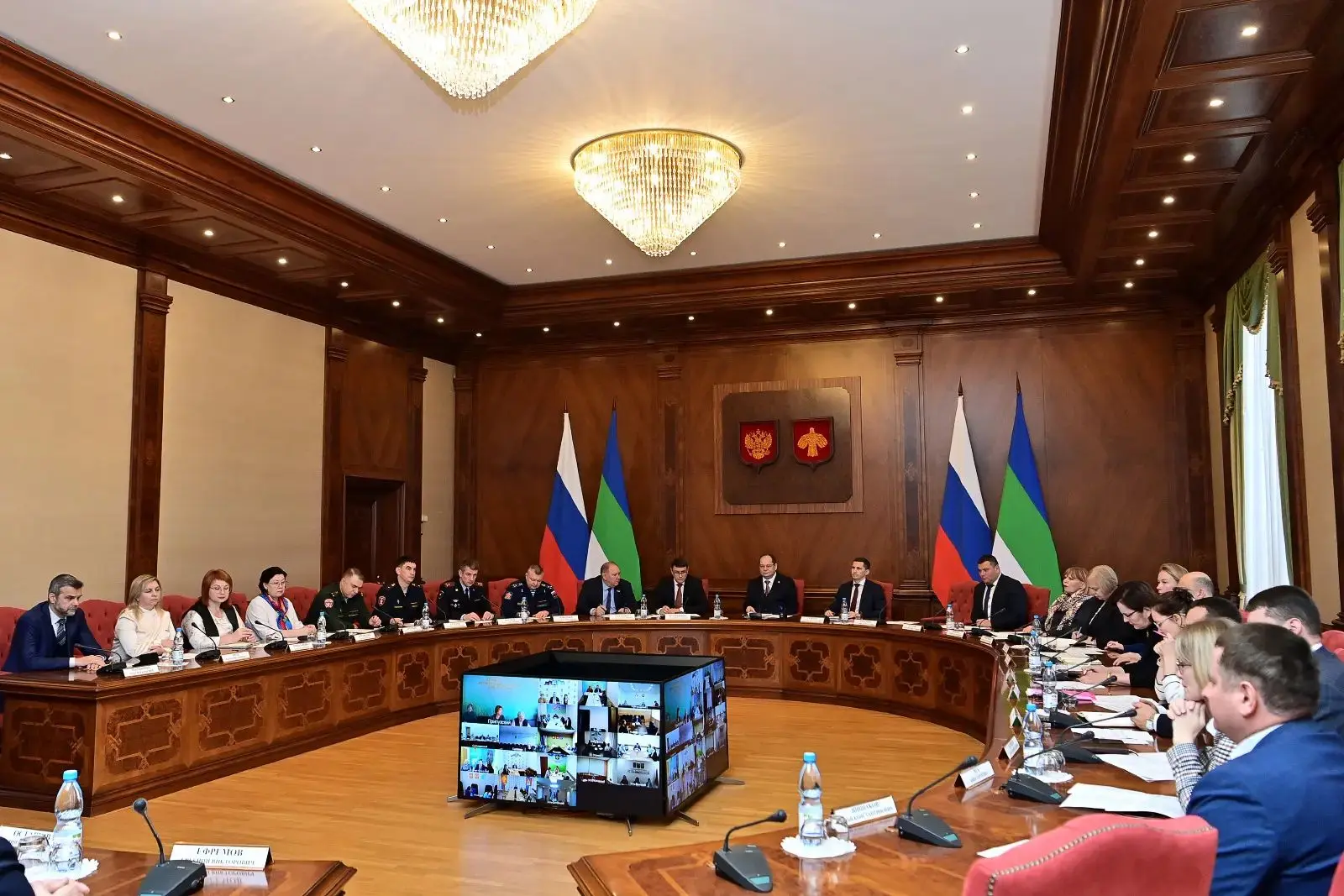 Нужно заниматься здоровьем наших ветеранов и по возможности привлекать их к патриотичес...