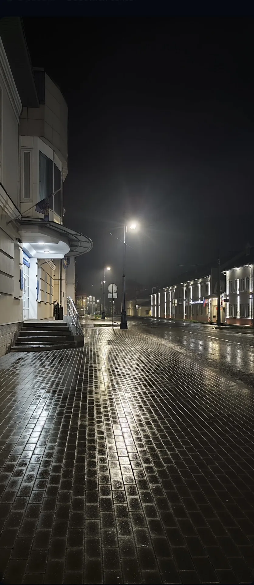 Сегодня дождь, +10. Не забывайте ☔️ зонтики.