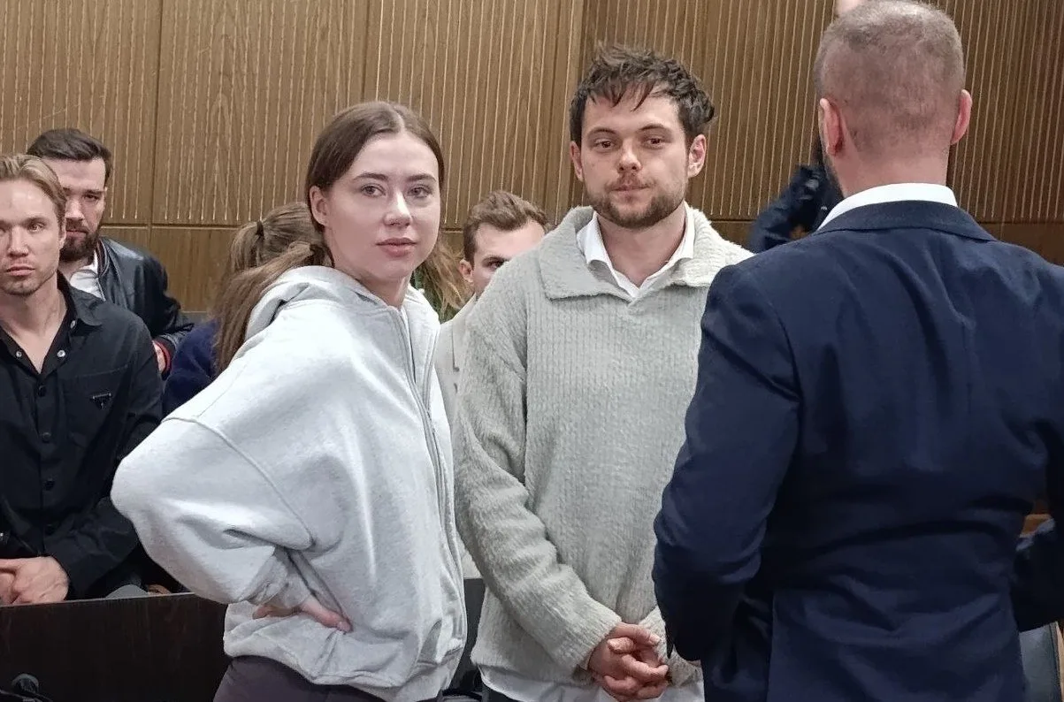Блогершу Сашу Митрошину приговорили к трем годам условно. Также ей предстоит выплатить ...