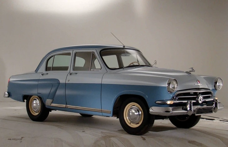 10 октября 1956 года выпущен первый серийный автомобиль ГАЗ-М21 «Волга». Один из самых ...