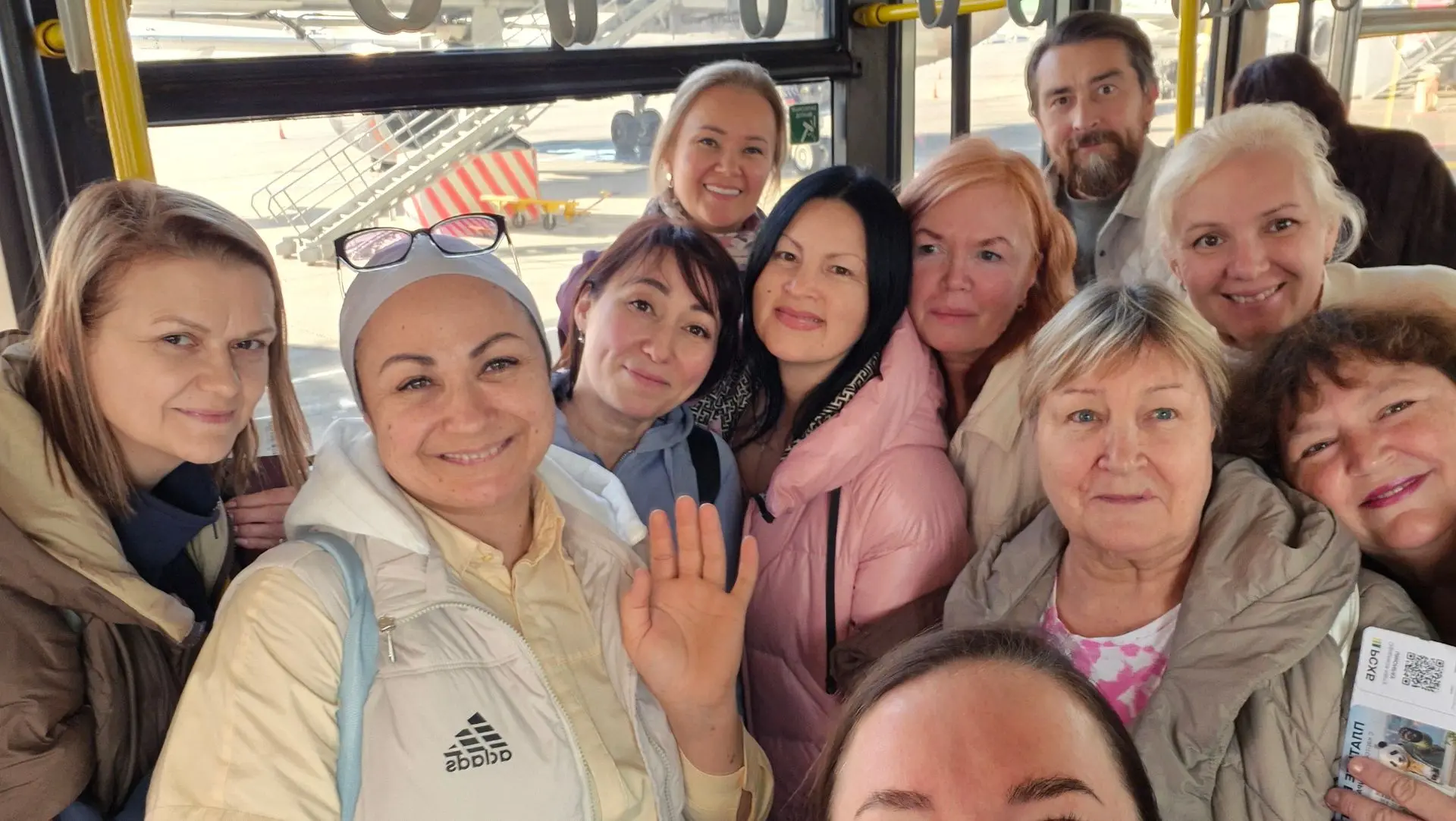 «Мы полетели в Абхазию! 🌟 Следите за нашими сторис, чтобы вместе прожить это приключен...