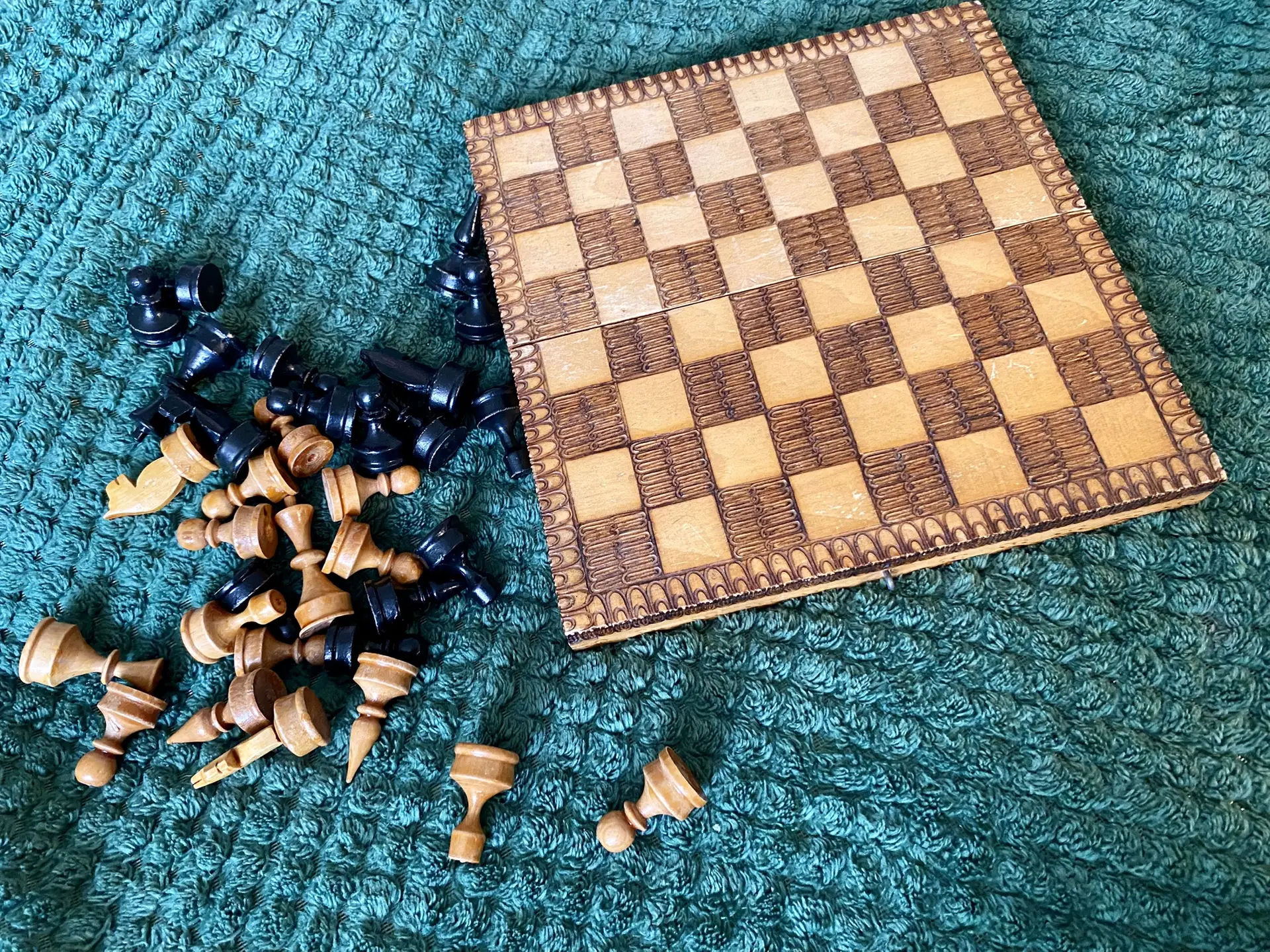🃏♦️♠️ Как перемешать и раздать карты?