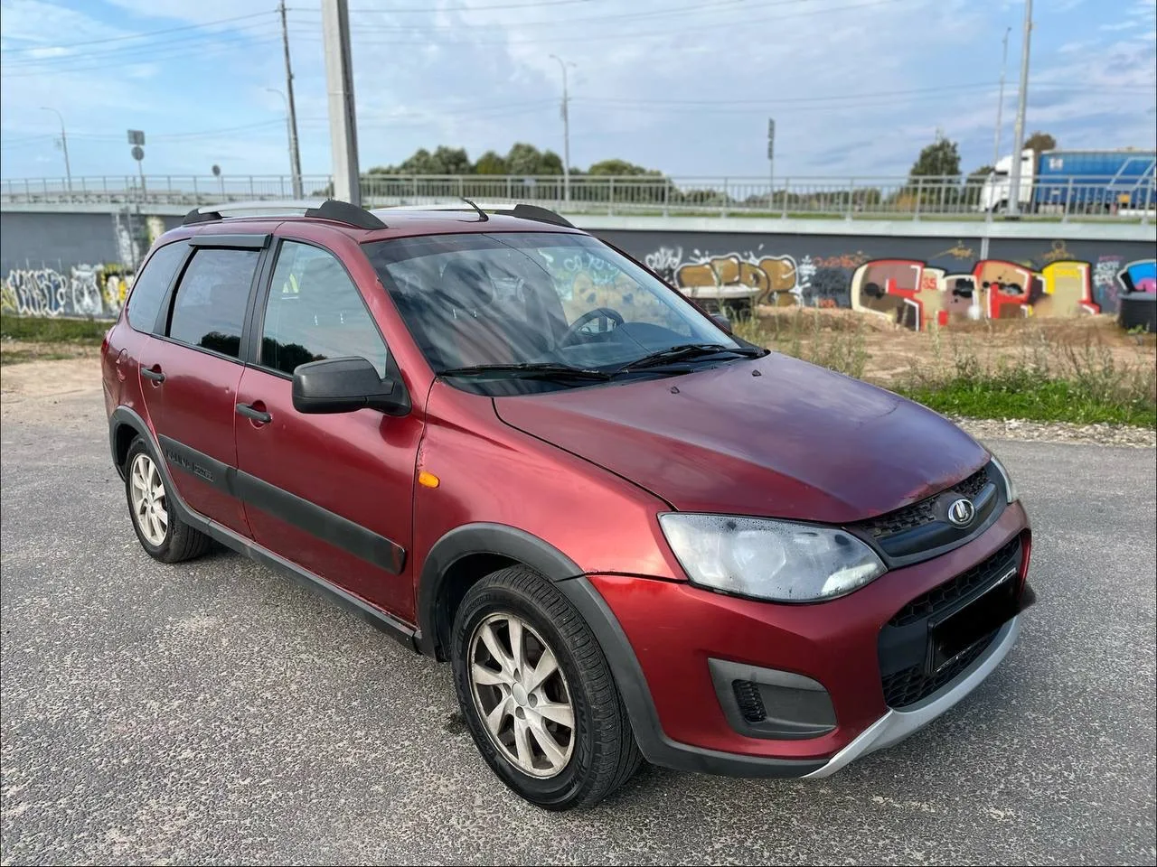 LADA KALINA CROSS