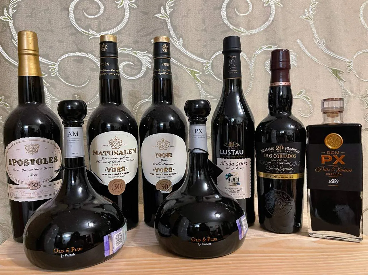 Коллеги, приглашаю на уникальный сет хересов! Основа — выдержанные и старые винтажи, го...