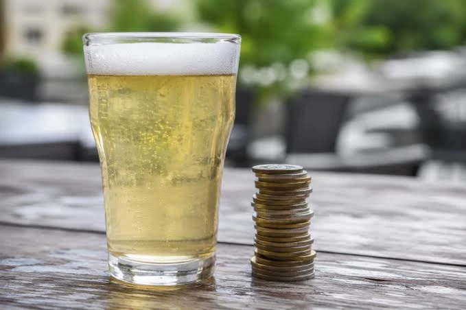 🍻 Пошлины на пиво и крепкий алкоголь из недружественных стран могут повысить в рамках ...